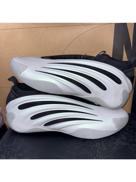 NEW Adidas Harden Volume 9 PE IH7097 Metallic Silver Black Men’s Size 14 main image 9